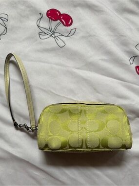 Rare Y2K Coach Lime Green Small Pouch Signature Wristlet Vintage